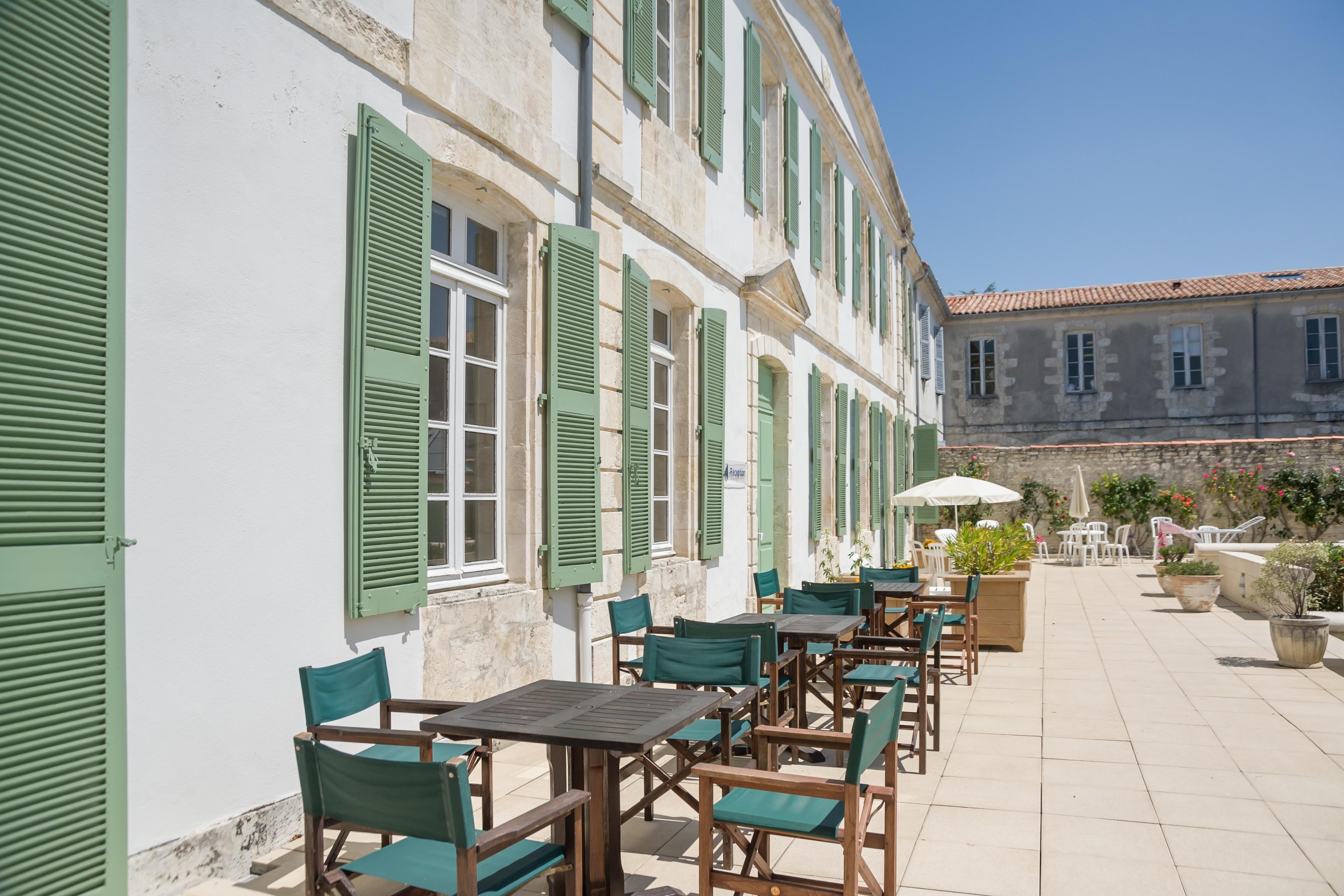 Residence Pierre & Vacances Le Palais Des Gouverneurs Saint-Martin-de-Re Exterior photo
