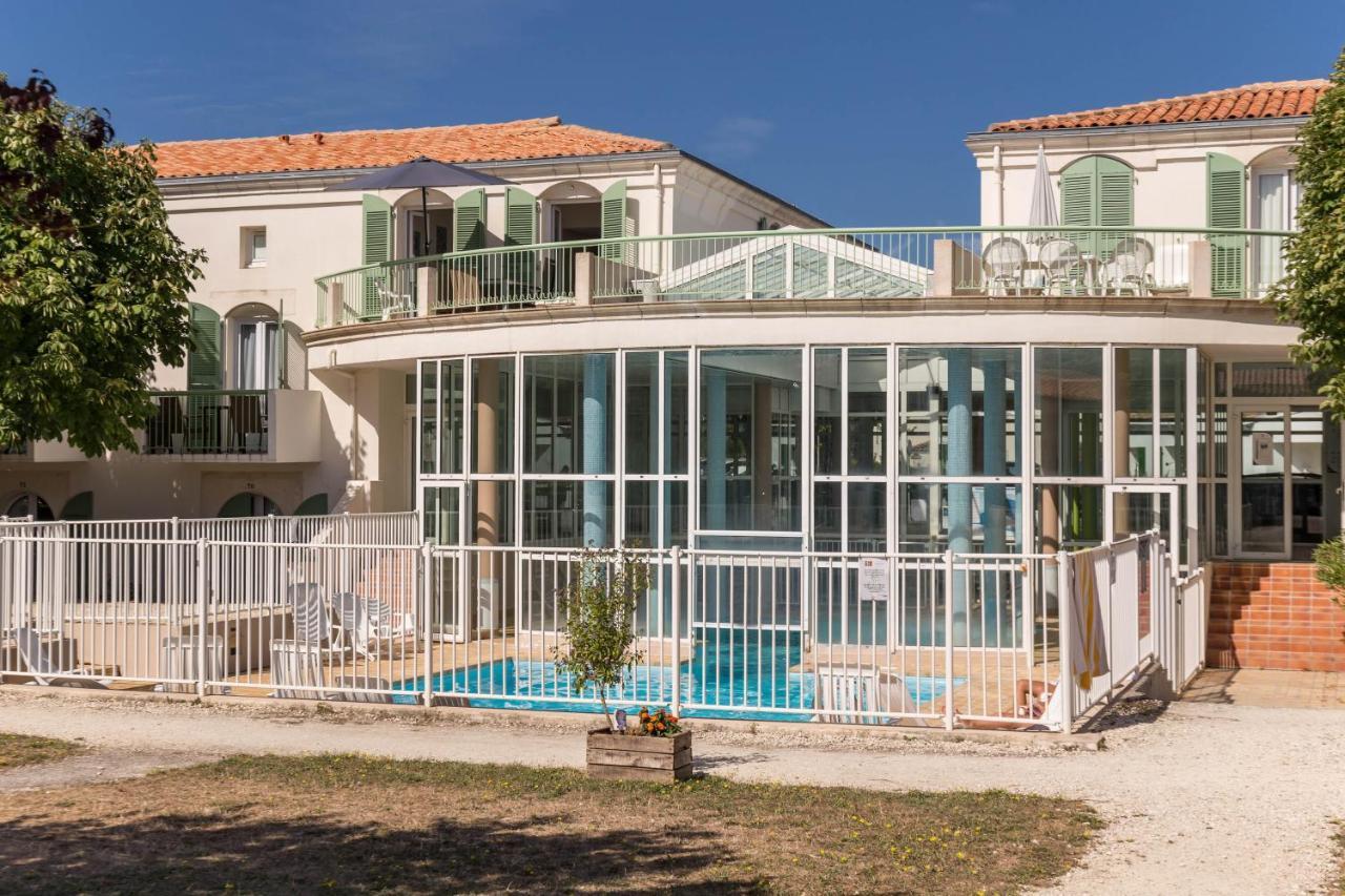 Residence Pierre & Vacances Le Palais Des Gouverneurs Saint-Martin-de-Re Exterior photo